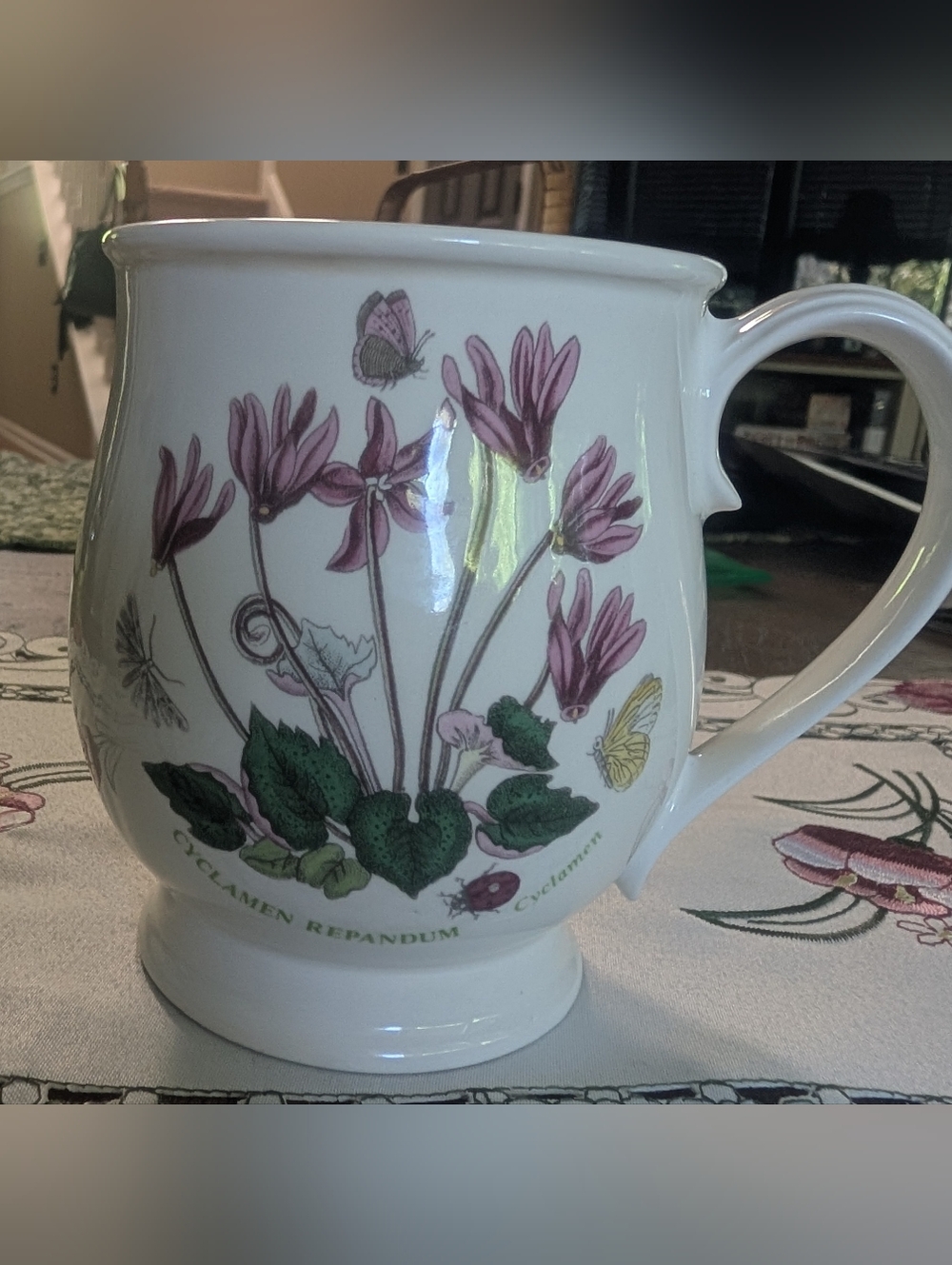 Portmeirion British Bristol Botanic Garden Pink Cyclamen Set TWO Coffee Tea Mugs